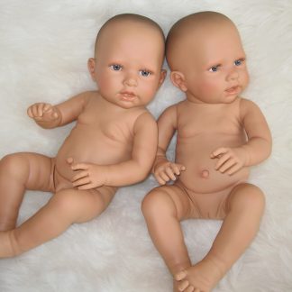 Babypoppen grote maat