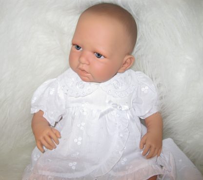 AD8a Levensechte babypop softbbody Kristina met kleding 52 cm - Afbeelding 8