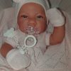 Antonio Juan levensechte babypop fullbody meisje met kleding deken en speen 43 cm - Afbeelding 15