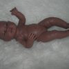 Berbesa full body babypop meisje donker met kleding en kussen 42 cm - Afbeelding 25