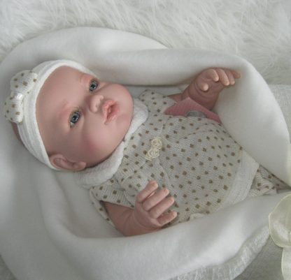 Berbesa full body babypop meisje blank met kleding en deken 42 cm - Afbeelding 3
