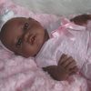 Berbesa full body babypop meisje donker met kleding en kussen 42 cm - Afbeelding 23