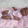Berbesa full body babypop meisje donker met kleding en kussen 42 cm - Afbeelding 10