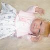 Berbesa soft body babypop met blond haar geluid en kleding 42 cm - Afbeelding 5