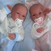 Llorens levensechte babypoppen tweeling full body jongen en meisje 35 cm - Afbeelding 2