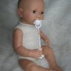 AD9d Levensechte Babypop Leoni soft body bruine ogen met kleding speen 52 cm - Afbeelding 16