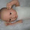 AD9d Levensechte Babypop Leoni soft body bruine ogen met kleding speen 52 cm - Afbeelding 14