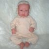 Poppenkleding By Astrup perzik gebreid voor pop 42 t/m 46 cm - Afbeelding 6