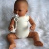 AD7 Levensechte Babypop Lisa soft body met slaapogen en speen 52 cm - Afbeelding 2