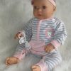 AD7c Levensechte Babypop soft body slaapogen kleding speen 52 cm - Afbeelding 8