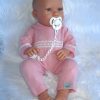 ADK0b Levensechte Babypop New born Meisje fullbody blank in kleding en speen 52 cm - Afbeelding 3