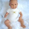 AD6a Levensechte Babypop Lara met romper en speen 52 cm - Afbeelding 2
