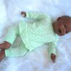 AD3l Levensechte Babypop soft body pop donker met kleding 53 cm - Afbeelding 5