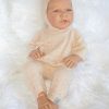 ADK1c Levensechte Babypop new born meisje in gebreid setje peach 52 cm - Afbeelding 6