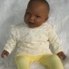 AD3c Levensechte Babypop soft body pop donker met kleding 53 cm - Afbeelding 24