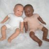 AD3CO Levensechte Babypoppen combi set van 2 poppen blank en donker 53 cm - Afbeelding 2