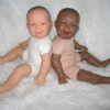AD3CO Levensechte Babypoppen combi set van 2 poppen blank en donker 53 cm - Afbeelding 11