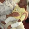 AD3c Levensechte Babypop soft body pop donker met kleding 53 cm - Afbeelding 2