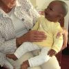 AD3c Levensechte Babypop soft body pop donker met kleding 53 cm