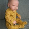 AD6b Levensechte Babypop Lara bruine ogen in pakje 52 cm Limited Edition - Afbeelding 13