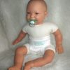 AD3e Levensechte Babypop soft body lachend bruine ogen speen 53 cm - Limited Edition - Afbeelding 2