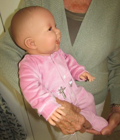 AD3b Levensechte Babypop soft body bruine ogen roze kleding 53 cm - Limited Edition - Afbeelding 4