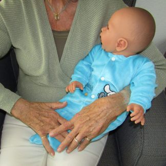 AD5a Levensechte babypop softbody pop met velours kleding 53cm